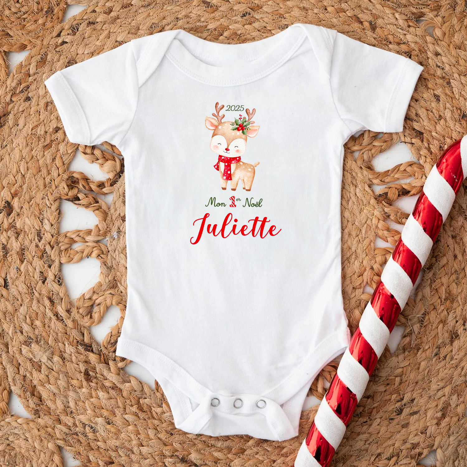 T-shirt ou Body Enfant Personnalisé Noël – Renne Mignon – Premier, Deuxième ou Joyeux Noël avec Prénom